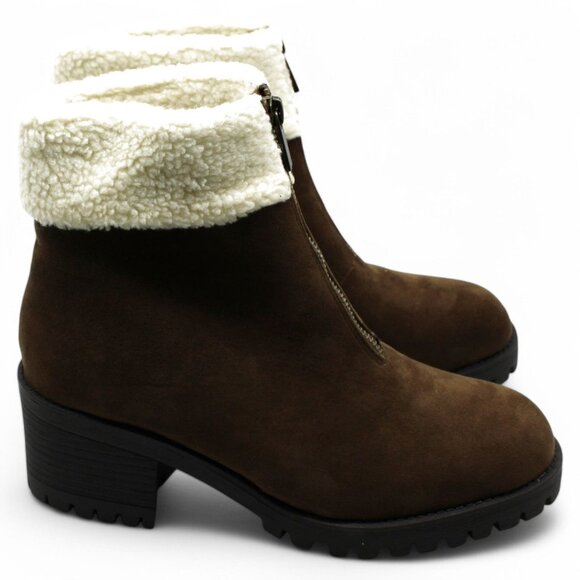 Bella Vita Womens Cable Lug Boot Ankle - Picture 3 of 8